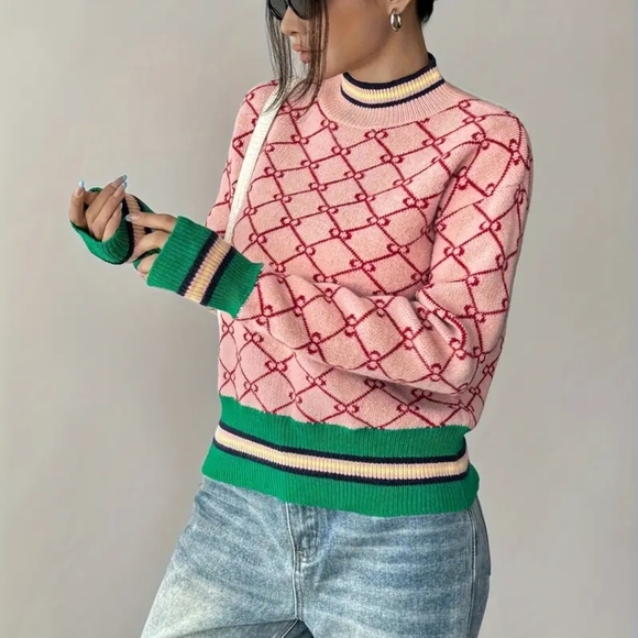 Pink Argyle Women's Sweater - Picture 4 of 7